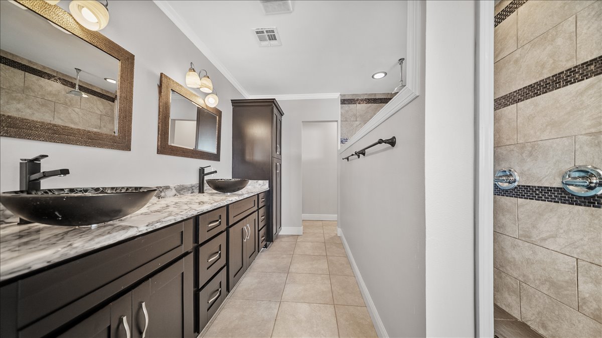 12541 Carmel Place property photo 32