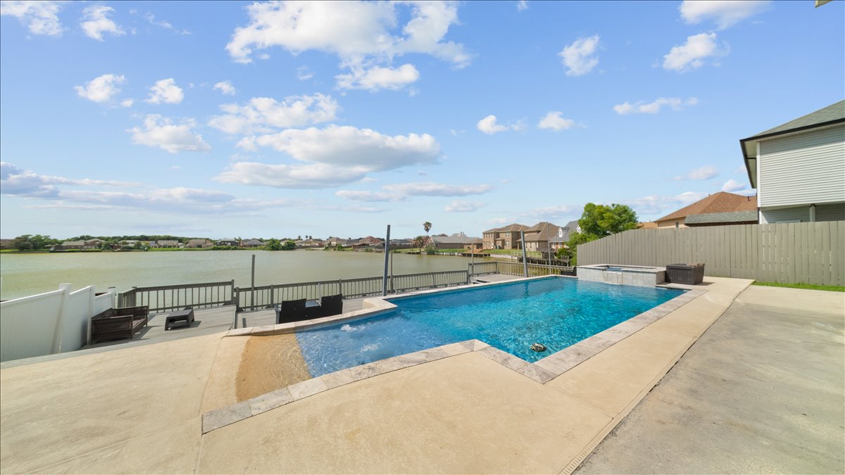 12541 Carmel Place property photo 3